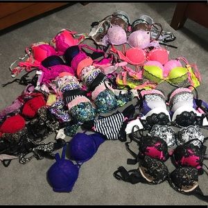 Victoria secret bra LOT! Thirty One BRAS!